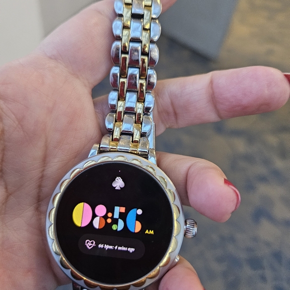 KATE SPADE Smart Watch 2 (Two-Tone Stainless Steel - Picture 4 of 4